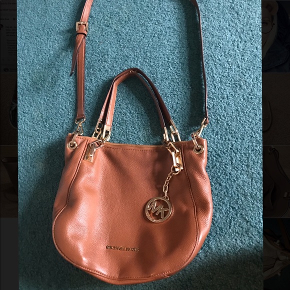 Michael Kors leather crossbody / tote - Picture 5 of 5
